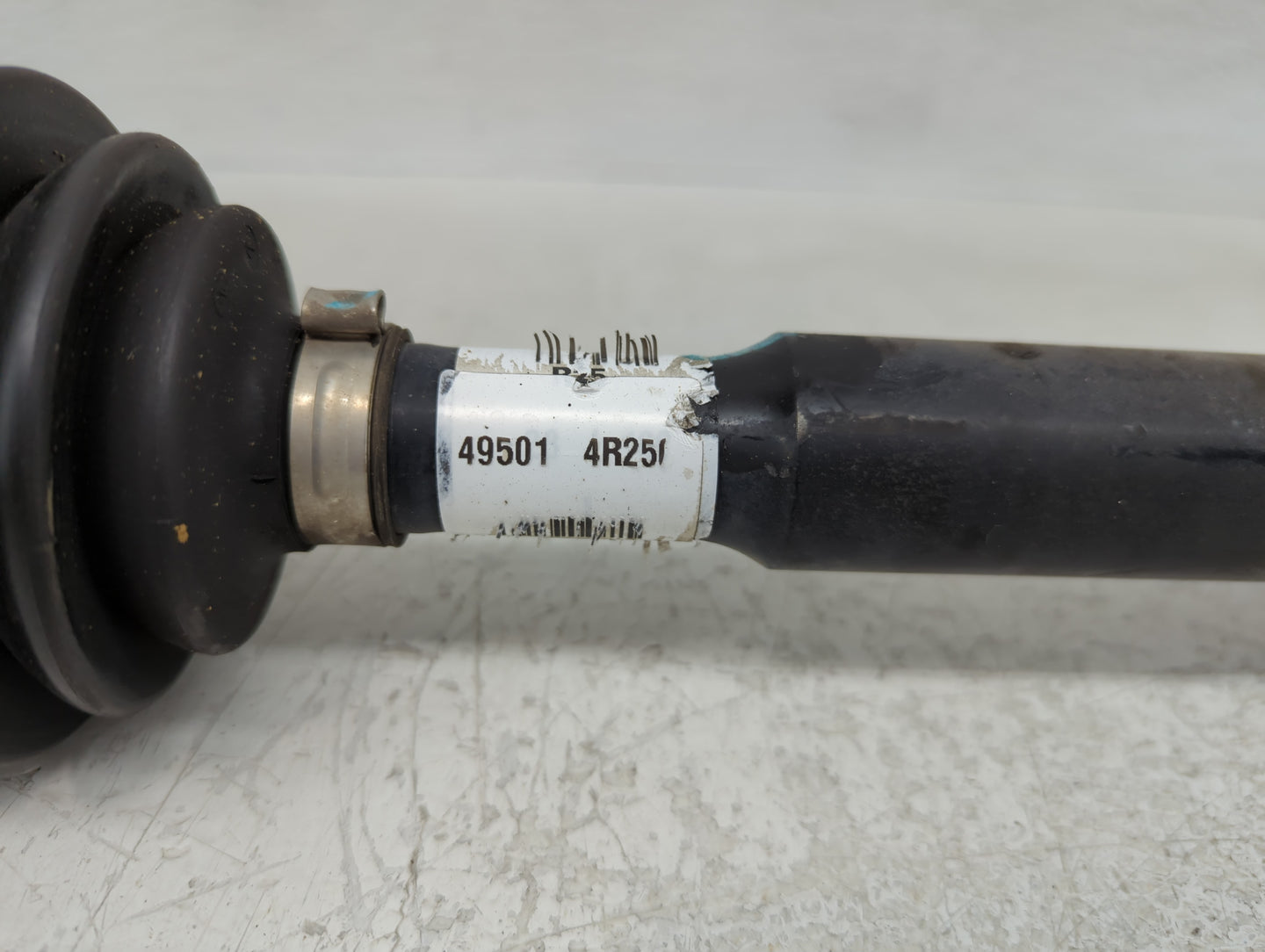 2007-2010 Hyundai Elantra Axle Shaft Front Driver Cv C/v - Oemusedautoparts1.com
