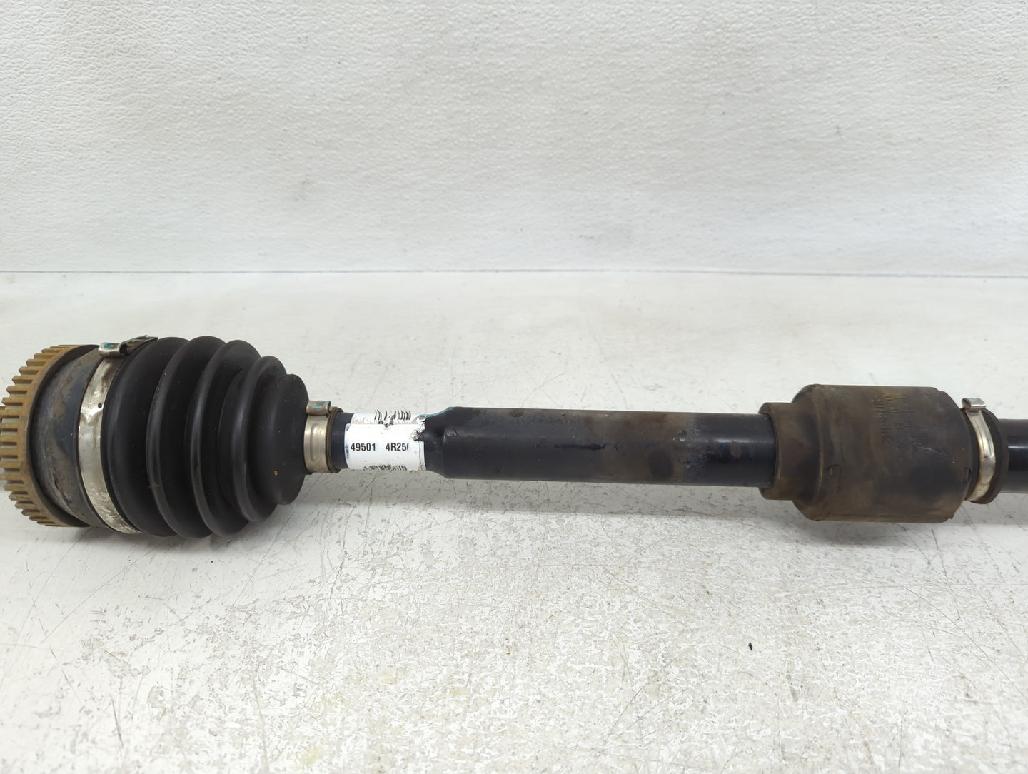 2007-2010 Hyundai Elantra Axle Shaft Front Driver Cv C/v - Oemusedautoparts1.com