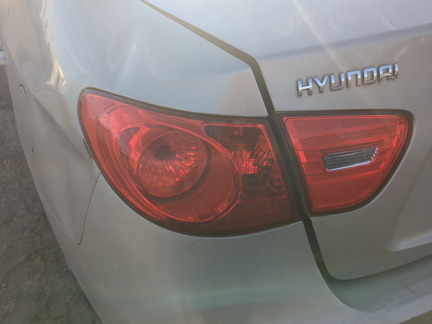 2007-2010 Hyundai Elantra Tail Light Assembly Driver Left OEM Fits Fits 2007 2008 2009 2010 OEM Used Auto Parts - Oemusedaut