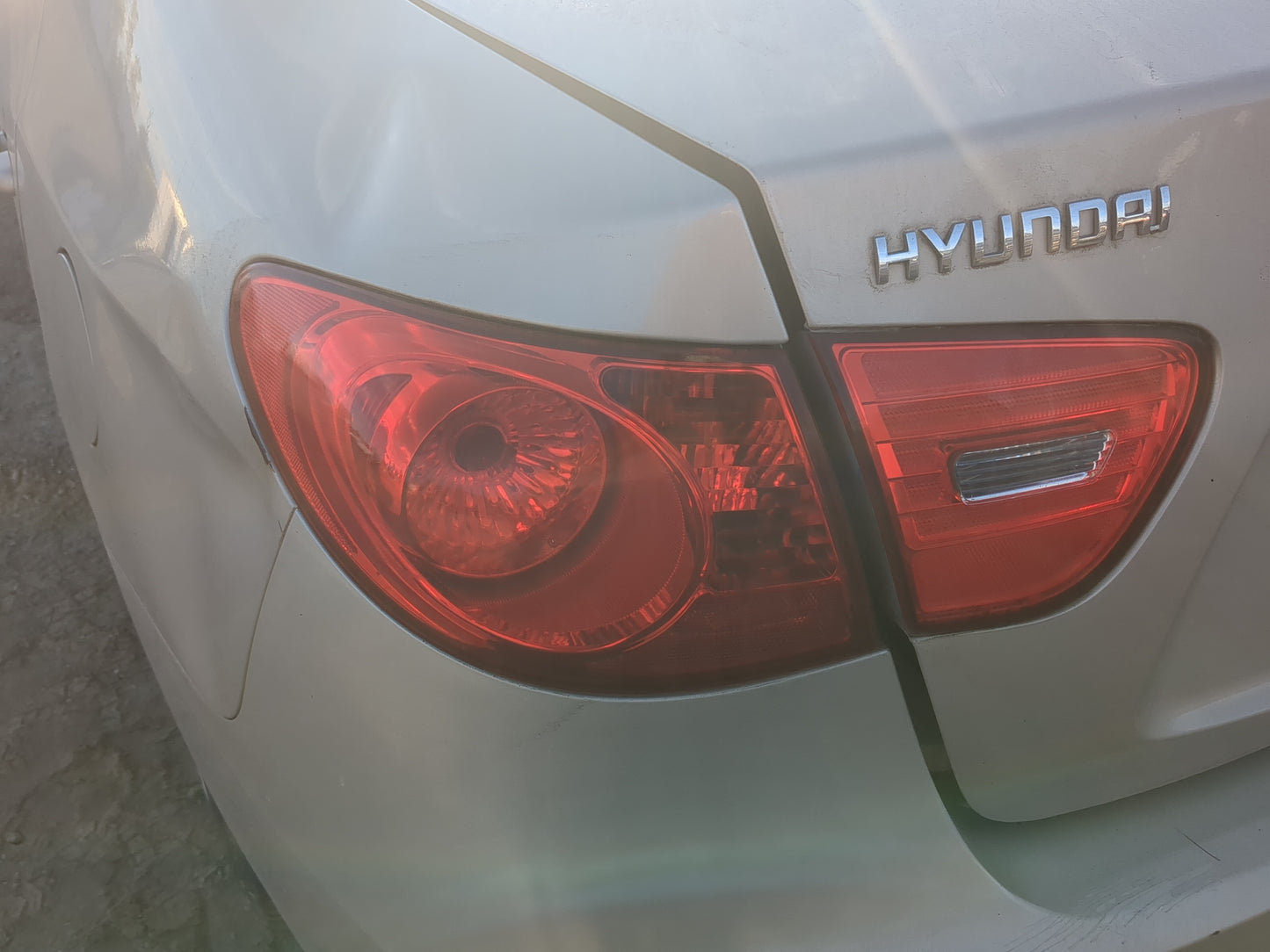 2007-2010 Hyundai Elantra Tail Light Assembly Driver Left OEM Fits Fits 2007 2008 2009 2010 OEM Used Auto Parts - Oemusedaut
