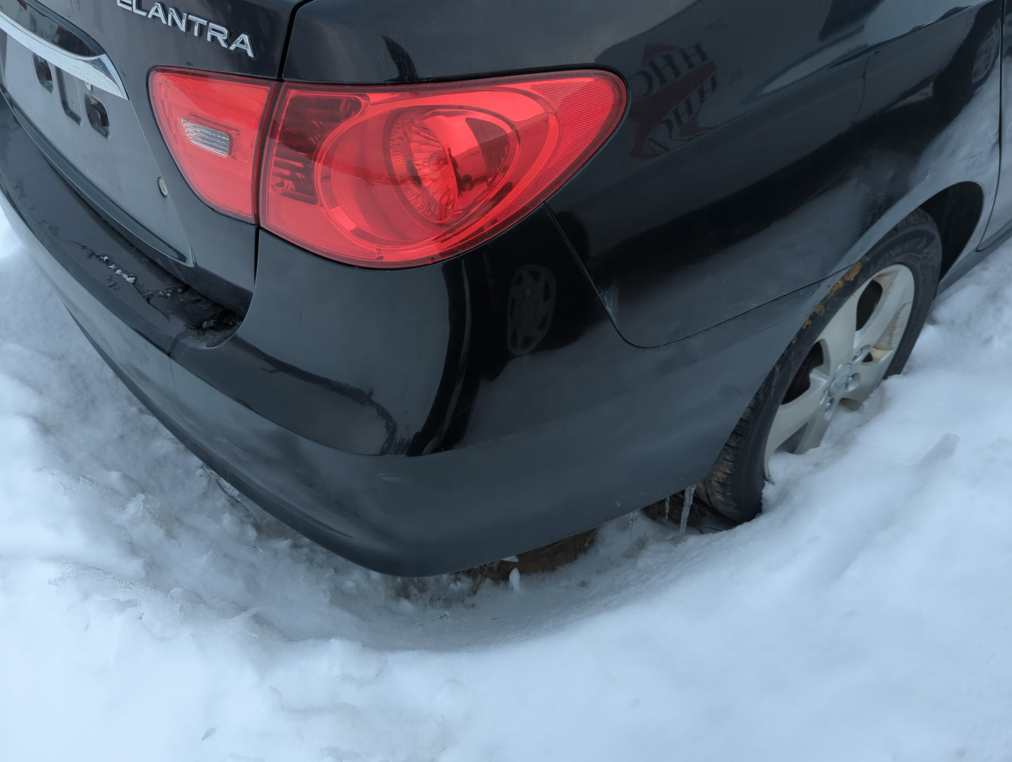 2007-2010 Hyundai Elantra Rear Bumper Assembly Oem 1355442 - Oemusedautoparts1.com