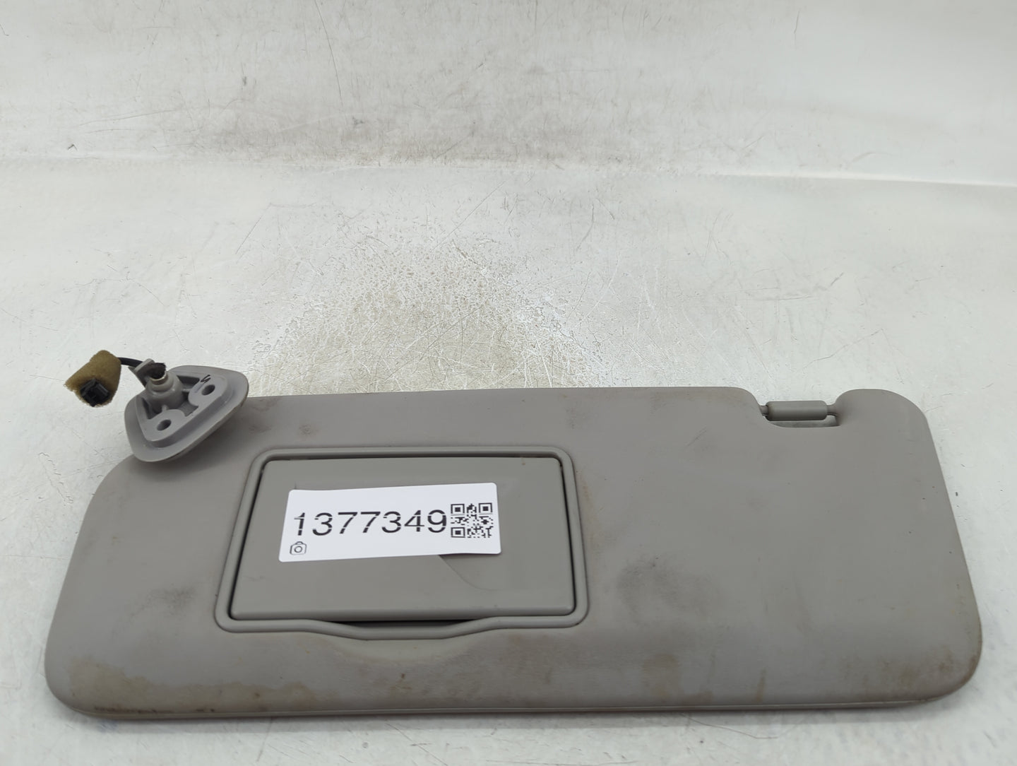 2009-2012 Hyundai Elantra Sun Visor Shade Replacement Driver Left Mirror Fits Fits 2009 2010 2011 2012 OEM Used Auto Parts -