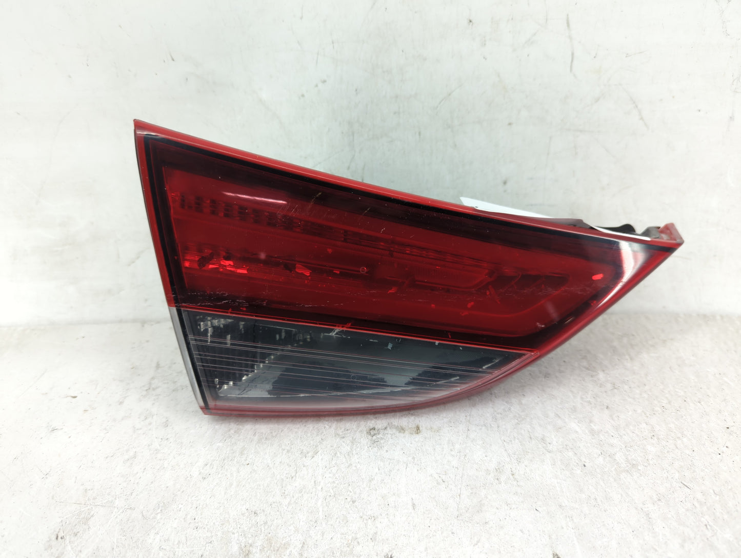 2007-2010 Hyundai Elantra Tail Light Assembly Driver Left OEM P/N:92403-3Y500 Fits Fits 2007 2008 2009 2010 OEM Used Auto Pa