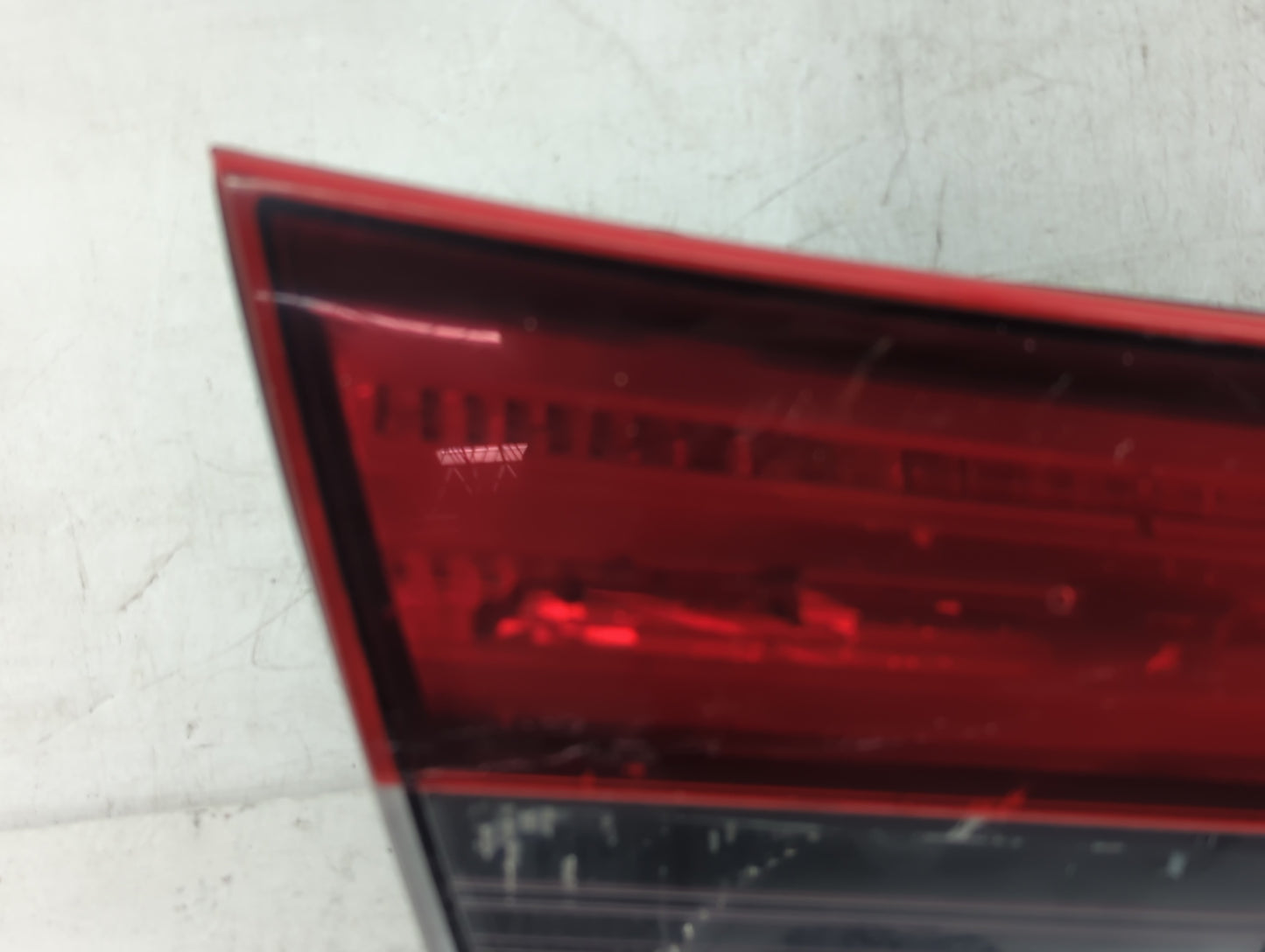 2007-2010 Hyundai Elantra Tail Light Assembly Driver Left OEM P/N:92403-3Y500 Fits Fits 2007 2008 2009 2010 OEM Used Auto Pa