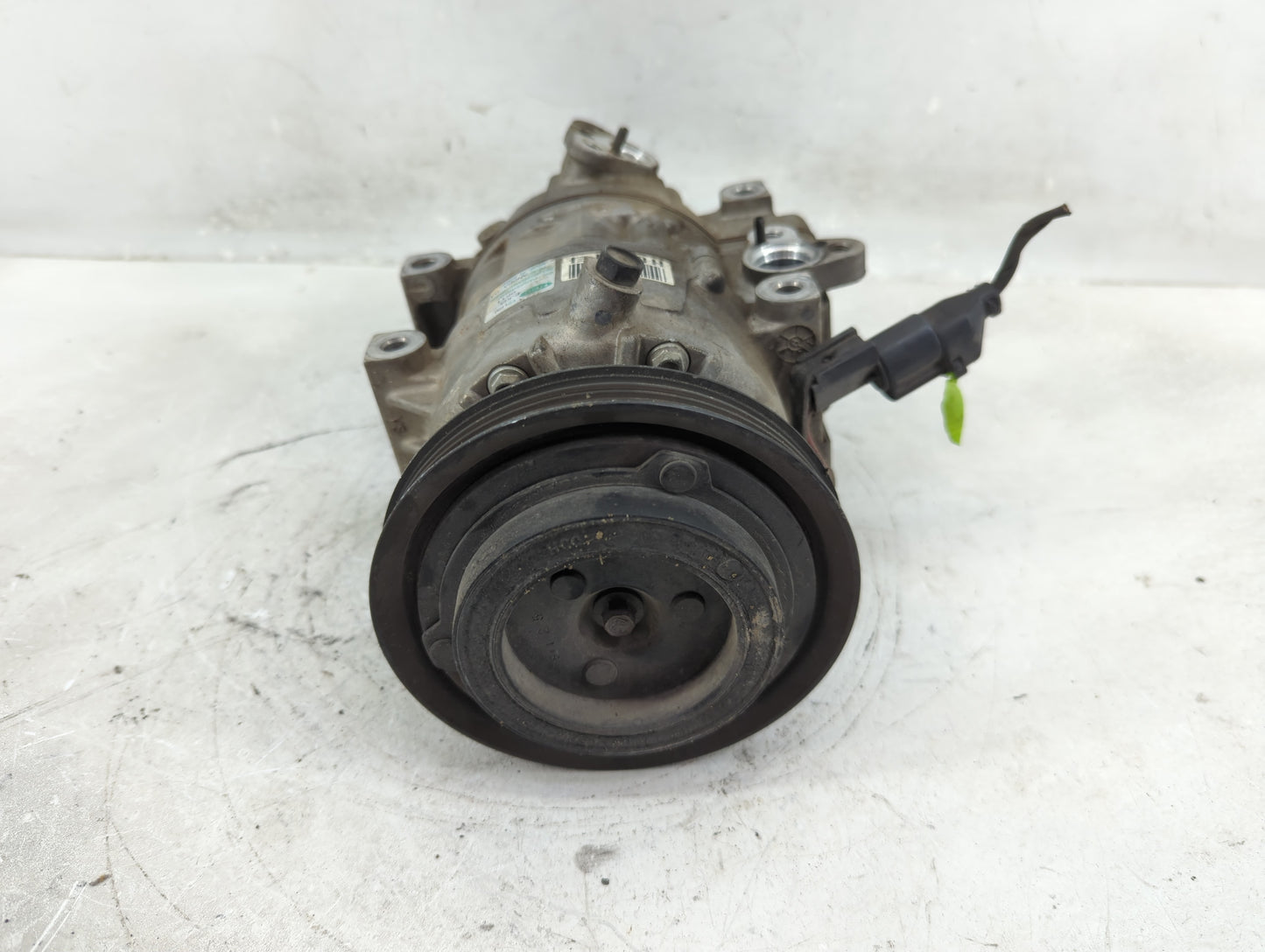 2009-2012 Hyundai Elantra Air Conditioning A/c Ac Compressor Oem - Oemusedautoparts1.com