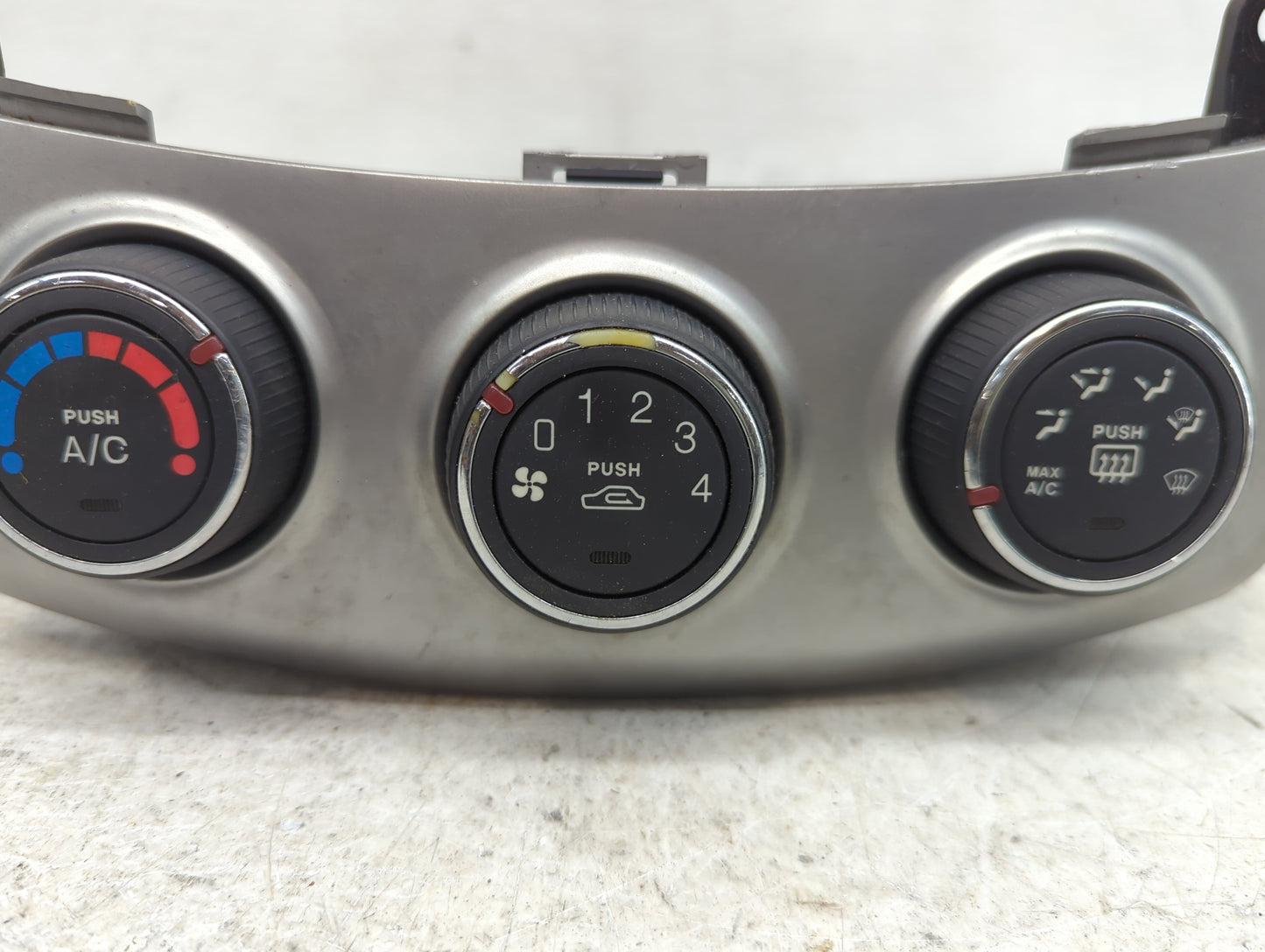2007-2010 Hyundai Elantra Climate Control Module Temperature AC/Heater Replacement Fits Fits 2007 2008 2009 2010 OEM Used Au