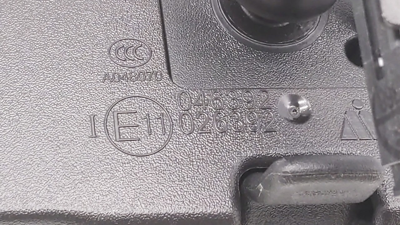 2001-2012 Hyundai Elantra Interior Rear View Mirror Replacement OEM P/N:E13010082 E11046392 Fits OEM Used Auto Parts - Oemus