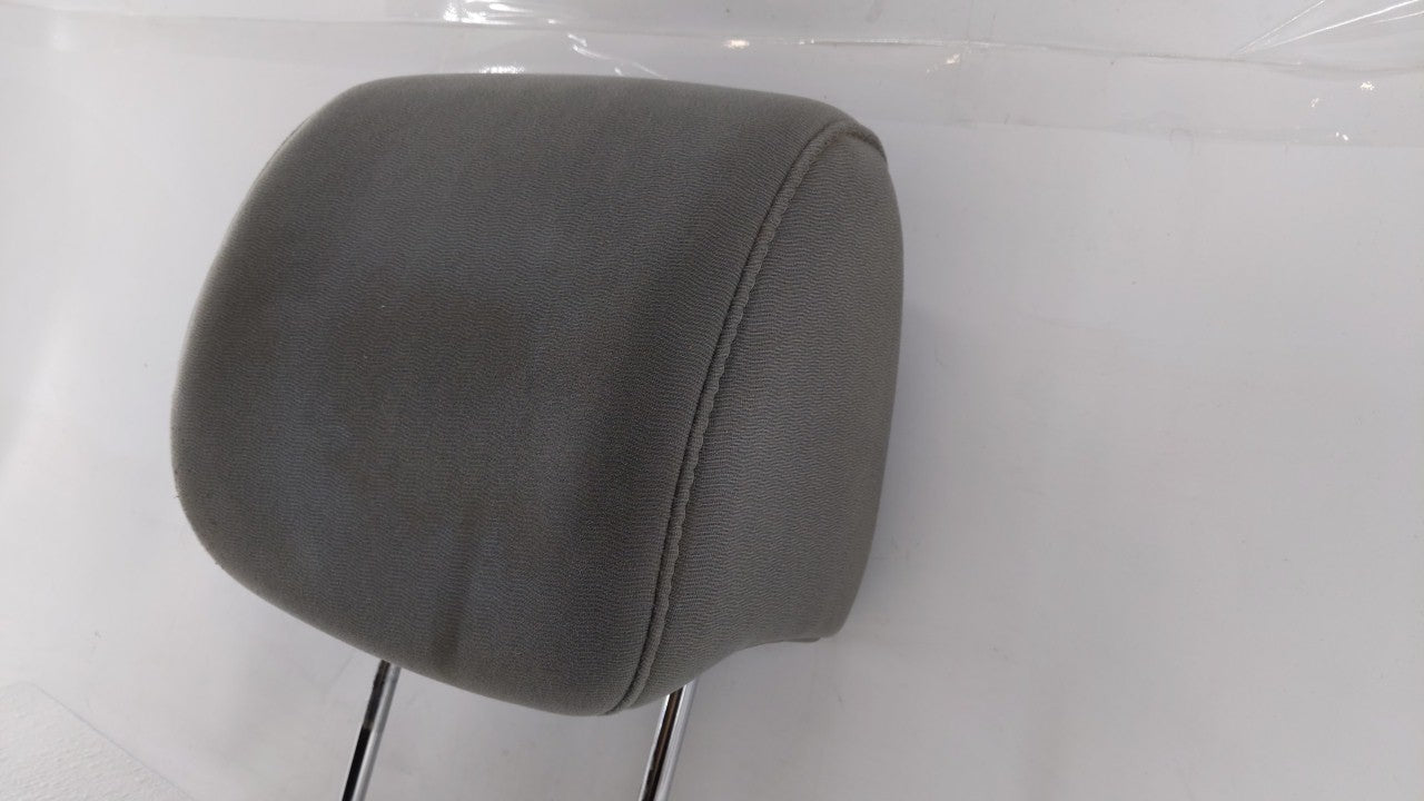 2007-2010 Hyundai Elantra Headrest Head Rest Front Driver Passenger Seat Fits Fits 2007 2008 2009 2010 OEM Used Auto Parts -