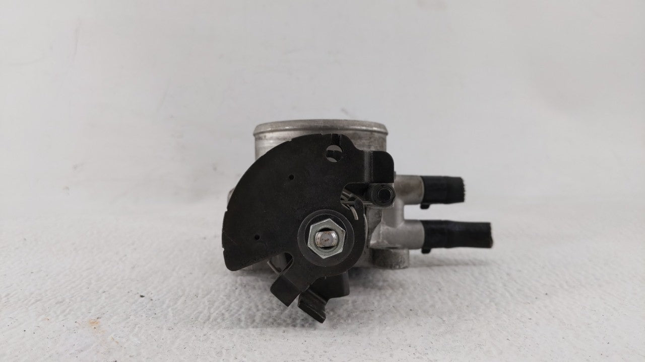 2007-2012 Hyundai Elantra Throttle Body P/N:55100-23950 35100-23950 Fits Fits 2007 2008 2009 2010 2011 2012 OEM Used Auto Pa