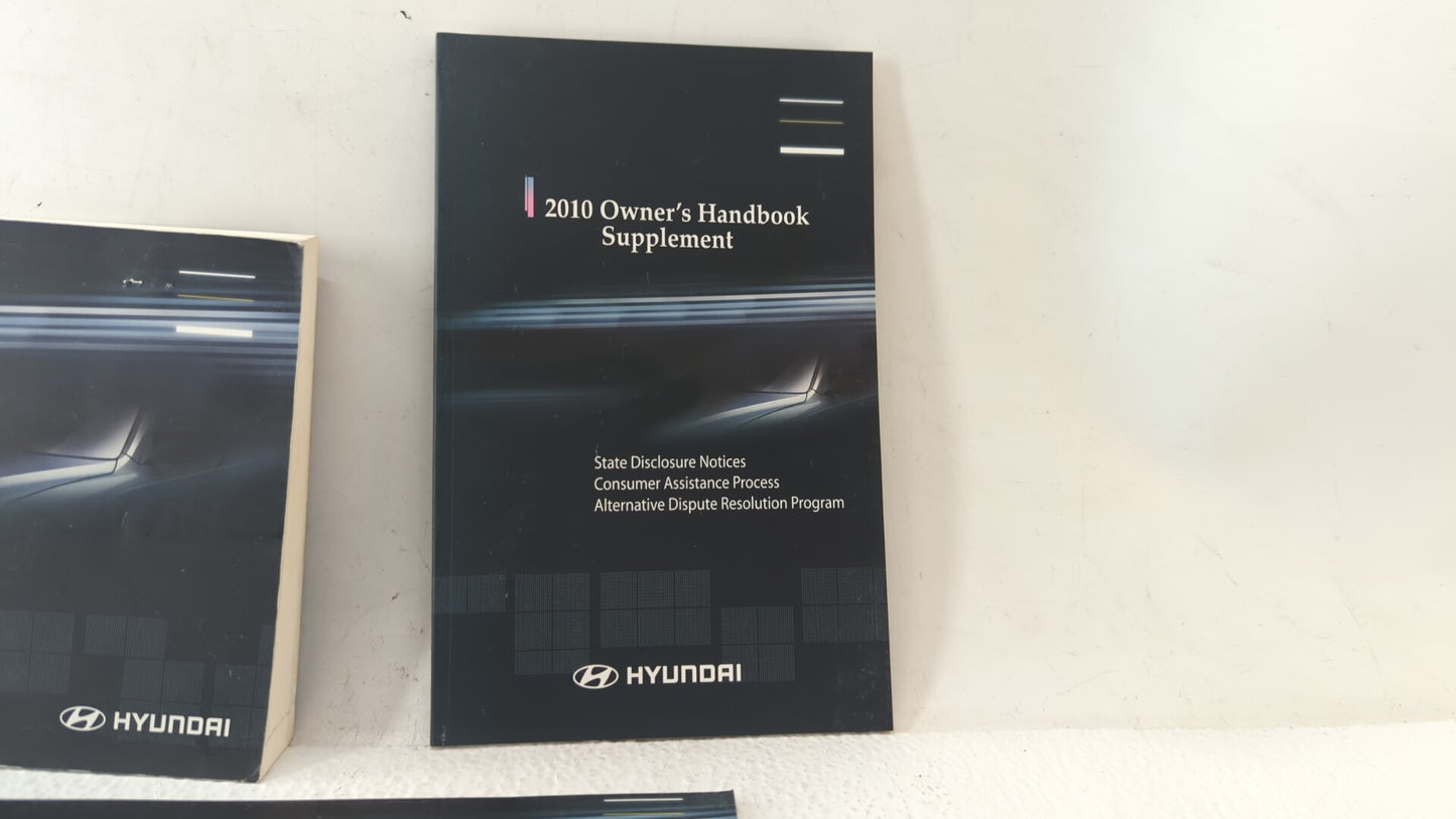2010 Hyundai Elantra Owners Manual Book Guide OEM Used Auto Parts - Oemusedautoparts1.com
