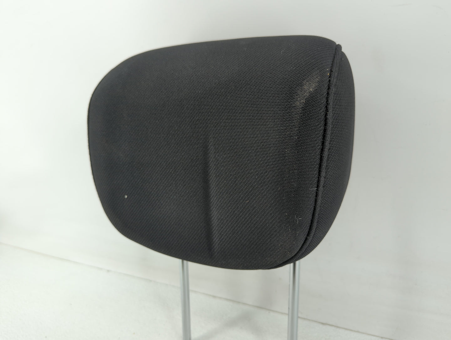 2007-2010 Hyundai Elantra Headrest Head Rest Front Driver Passenger Seat Fits Fits 2007 2008 2009 2010 OEM Used Auto Parts -