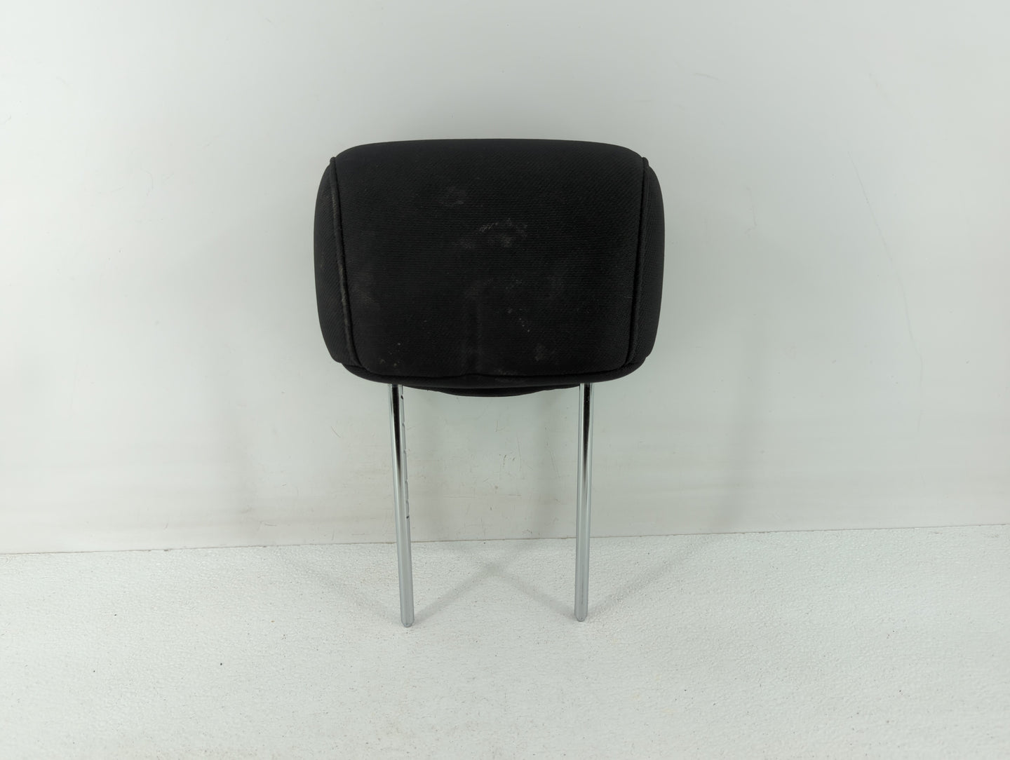 2007-2010 Hyundai Elantra Headrest Head Rest Front Driver Passenger Seat Fits Fits 2007 2008 2009 2010 OEM Used Auto Parts -