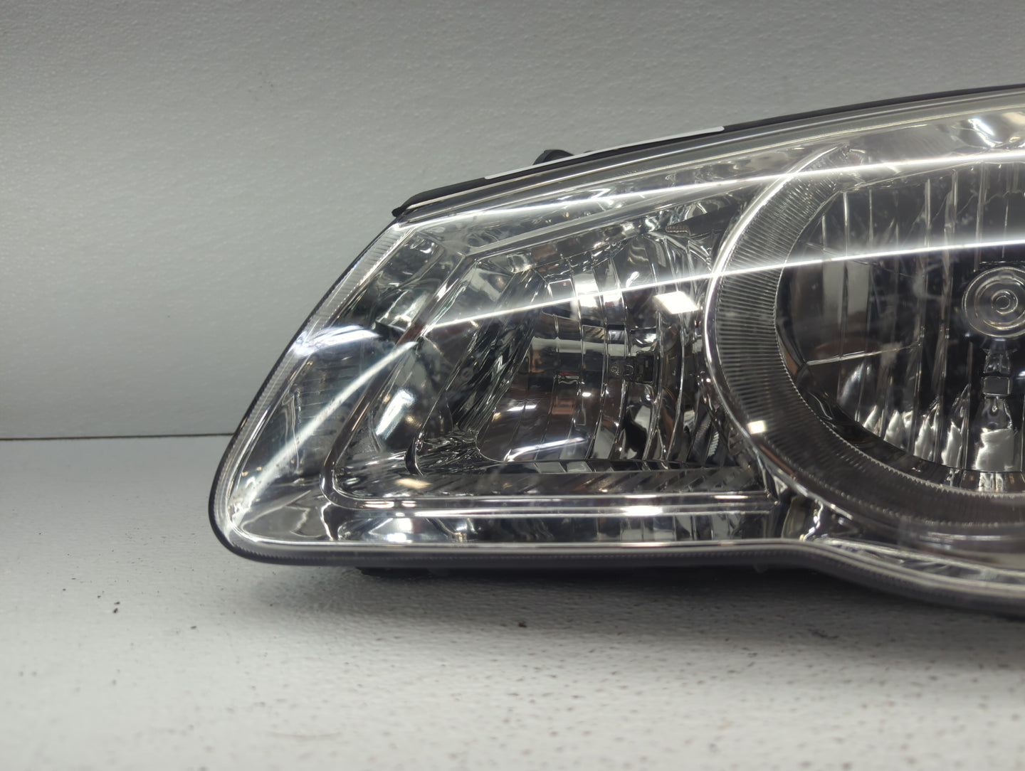 2010 Hyundai Elantra Driver Left Oem Head Light Headlight Lamp - Oemusedautoparts1.com