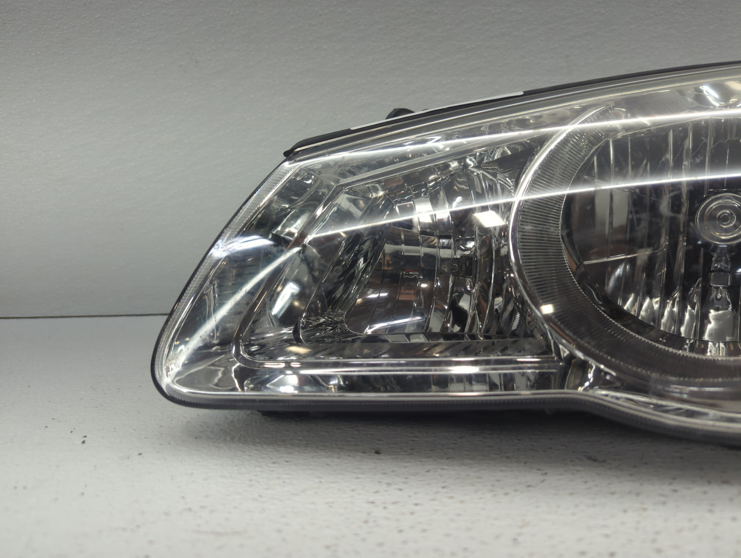2010 Hyundai Elantra Driver Left Oem Head Light Headlight Lamp - Oemusedautoparts1.com