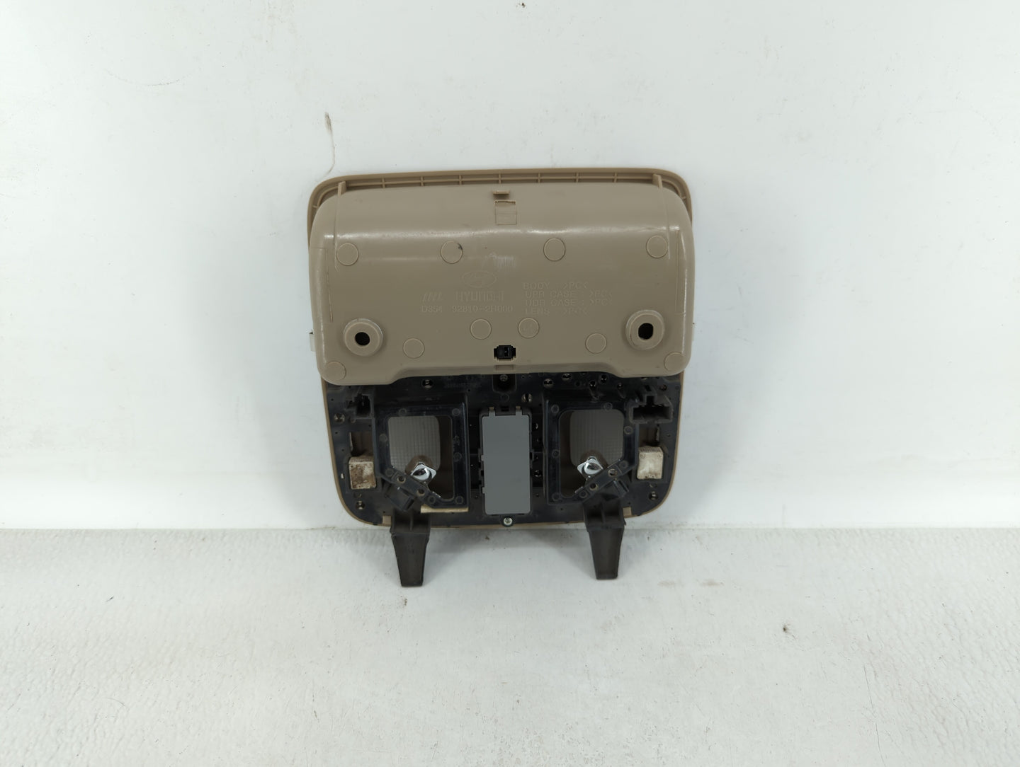 2010 Hyundai Elantra Overhead Roof Console - Oemusedautoparts1.com