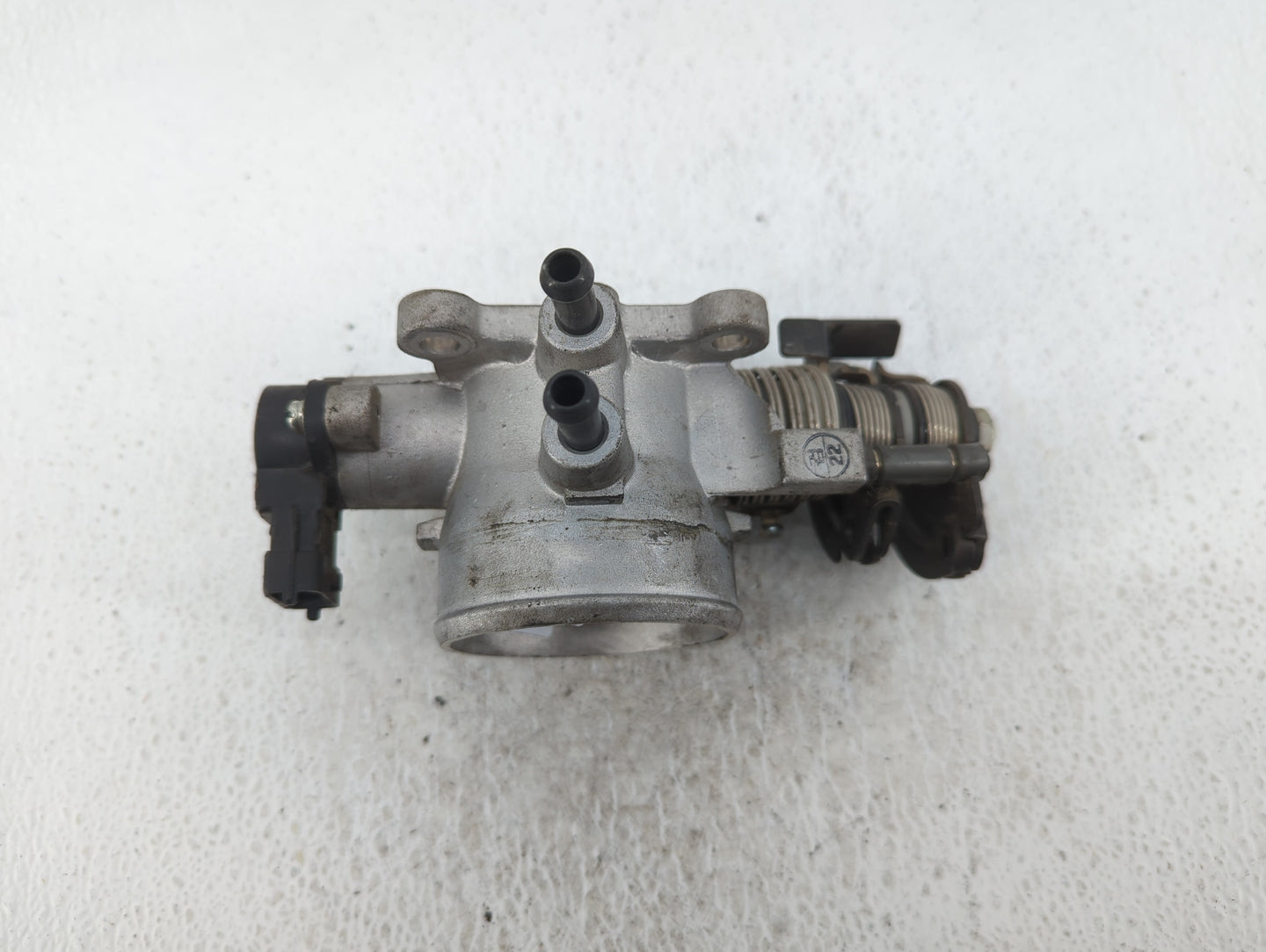 2007-2012 Hyundai Elantra Throttle Body P/N:35100-23950 Fits Fits 2007 2008 2009 2010 2011 2012 OEM Used Auto Parts - Oemuse