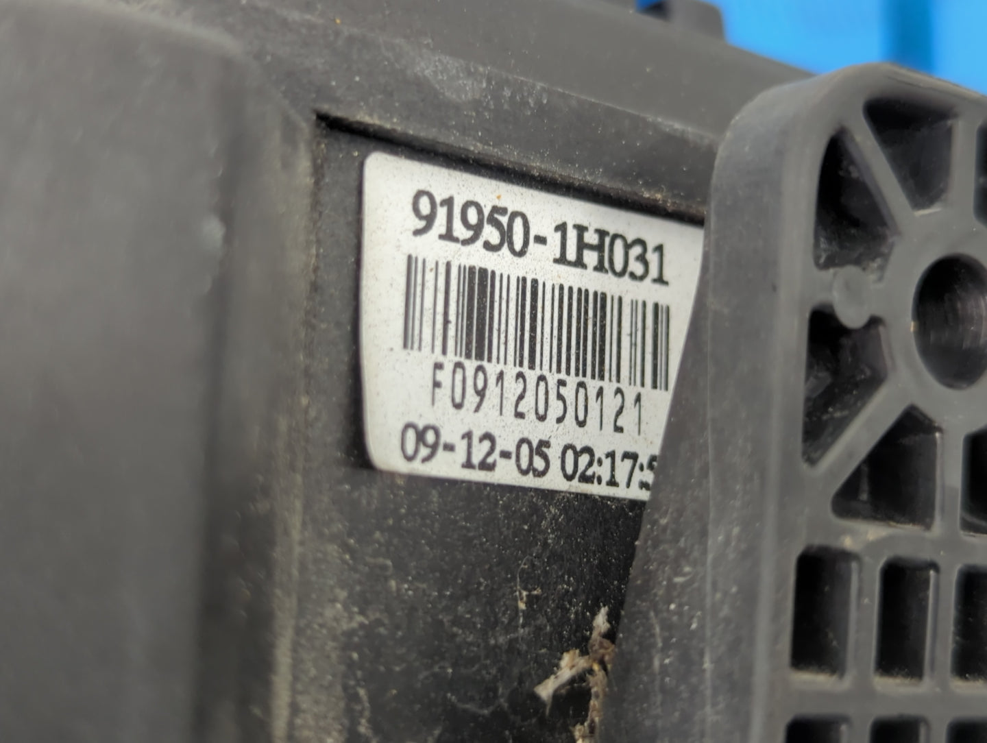 2010-2012 Hyundai Elantra Fusebox Fuse Box Panel Relay Module P/N:91950-1H031 Fits Fits 2010 2011 2012 OEM Used Auto Parts -