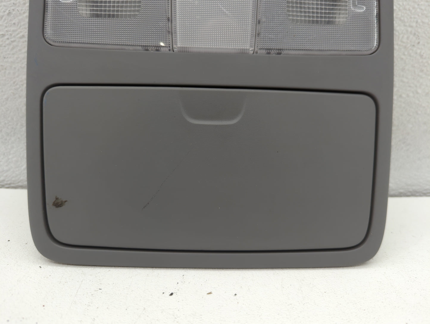 2010 Hyundai Elantra Overhead Roof Console - Oemusedautoparts1.com