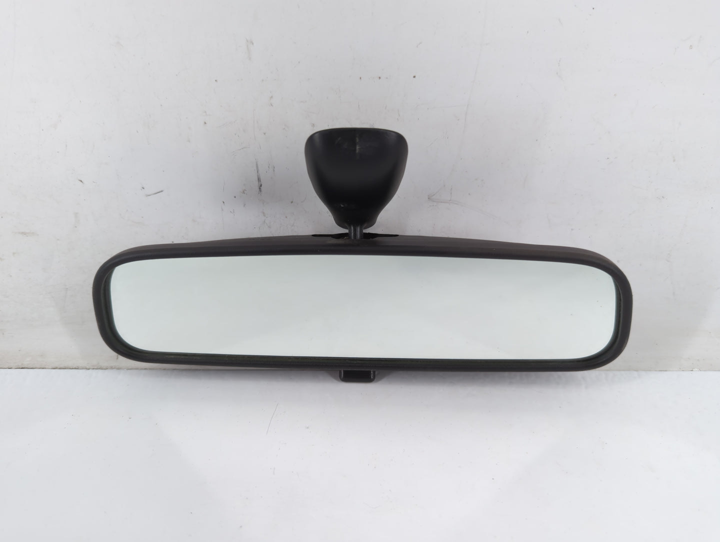 2001-2012 Hyundai Elantra Interior Rear View Mirror Replacement OEM P/N:E13010082 Fits OEM Used Auto Parts - Oemusedautopart