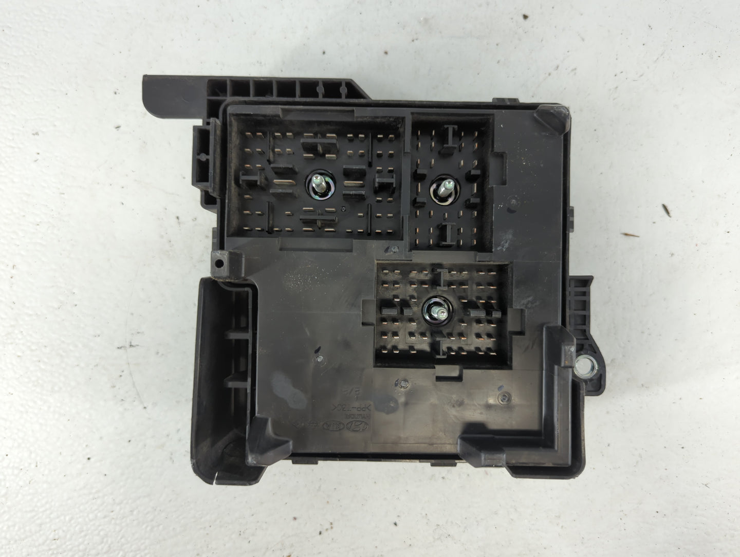 2010-2012 Hyundai Elantra Fusebox Fuse Box Panel Relay Module P/N:91950-1H031 Fits Fits 2010 2011 2012 OEM Used Auto Parts -