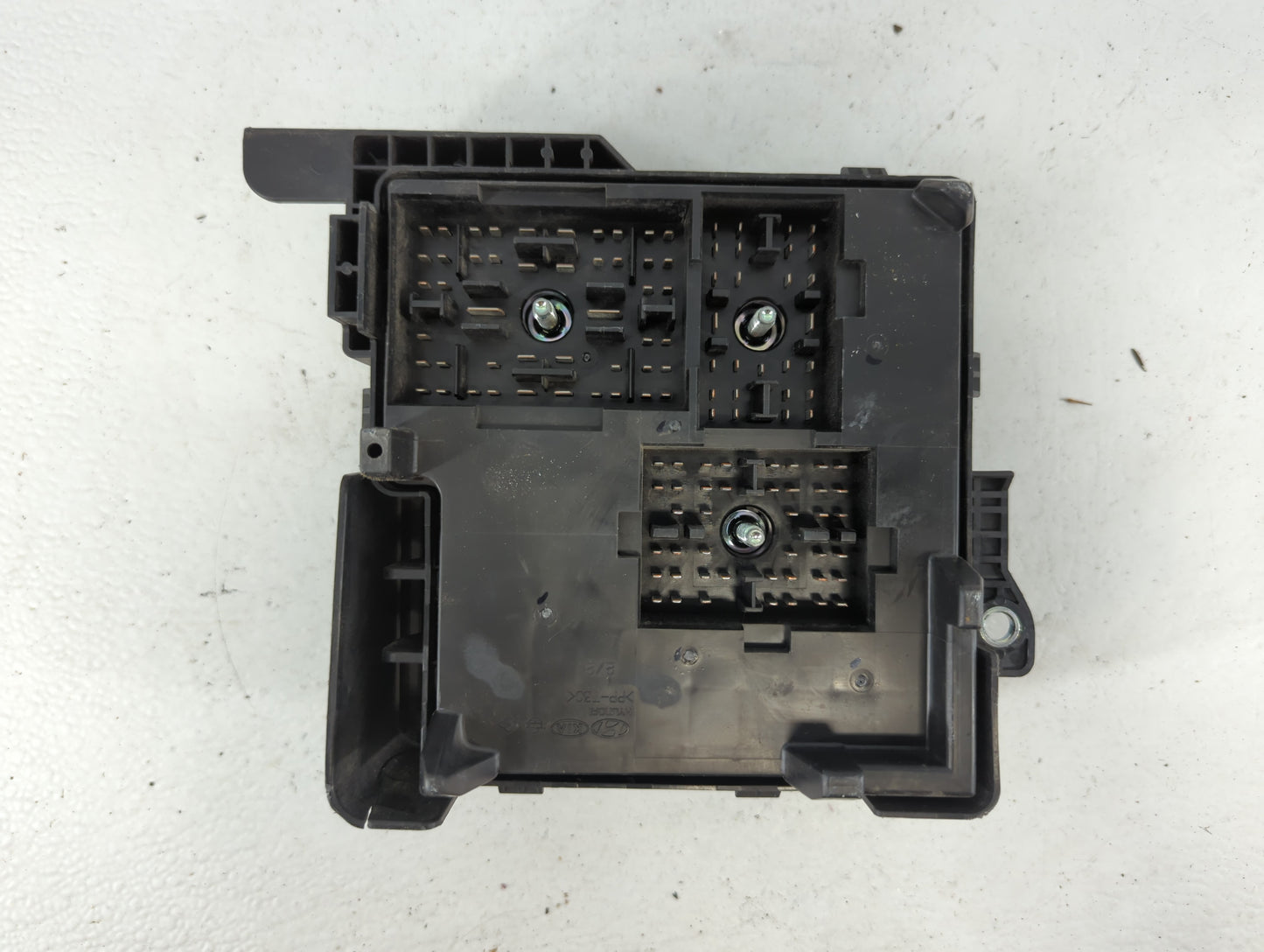 2010-2012 Hyundai Elantra Fusebox Fuse Box Panel Relay Module P/N:91950-1H031 Fits Fits 2010 2011 2012 OEM Used Auto Parts -