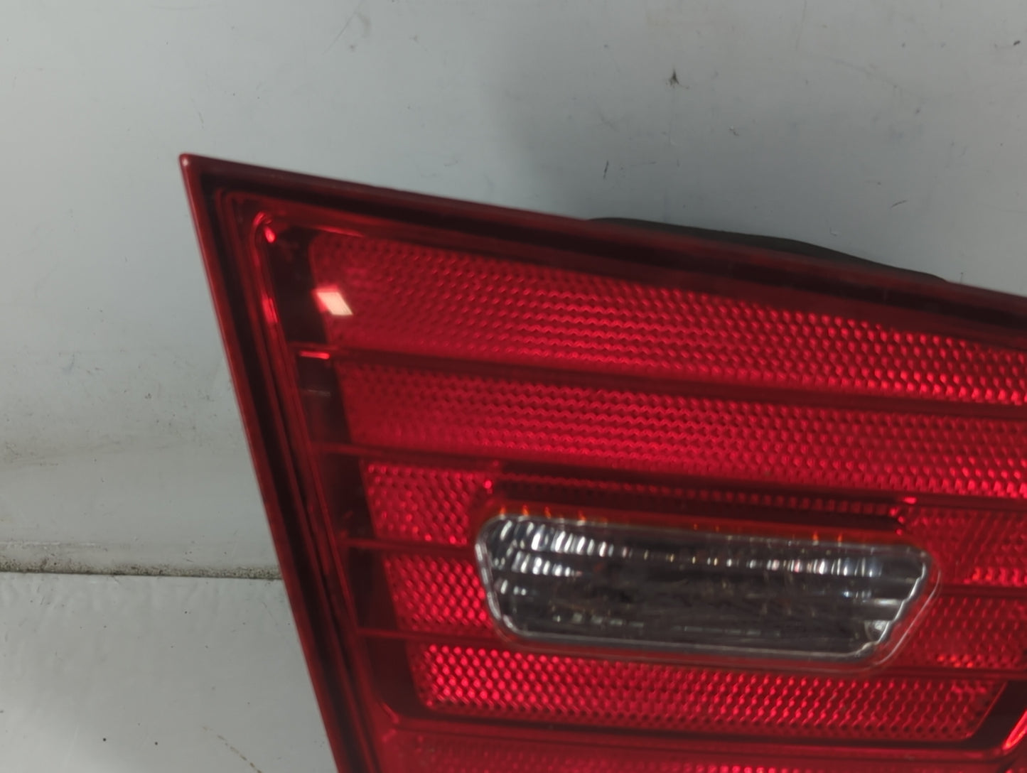 2007-2010 Hyundai Elantra Tail Light Assembly Driver Left OEM P/N:E110251 Fits Fits 2007 2008 2009 2010 OEM Used Auto Parts 
