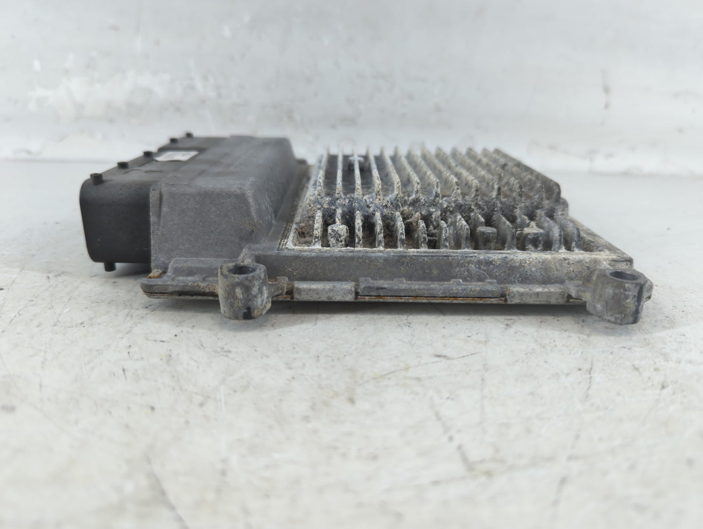 2010 Hyundai Elantra PCM Engine Control Computer ECU ECM PCU OEM Fits OEM Used Auto Parts - Oemusedautoparts1.com
