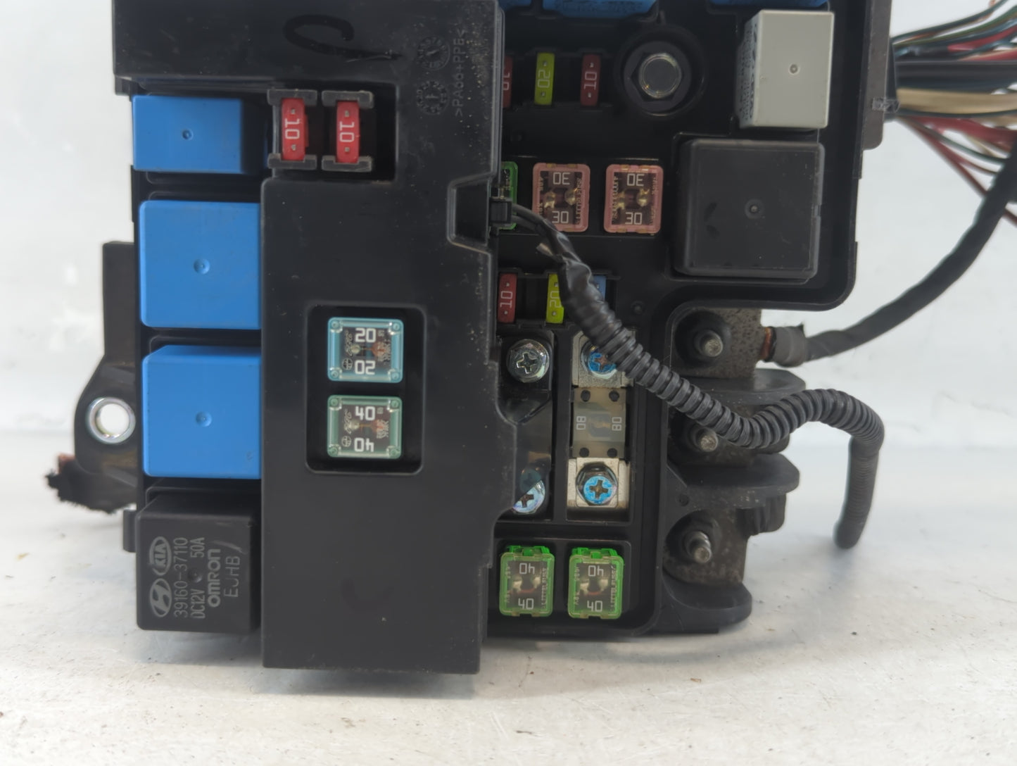 2010-2012 Hyundai Elantra Fusebox Fuse Box Panel Relay Module P/N:91950-1H031 Fits Fits 2010 2011 2012 OEM Used Auto Parts -
