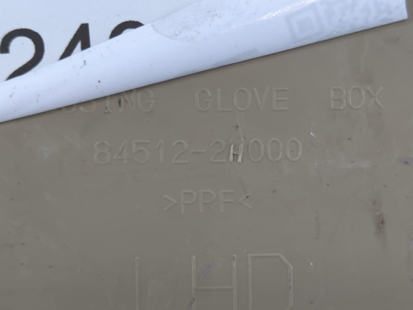 2010 Hyundai Elantra Passenger Glove Box Door Storage Compartment 924652 - Oemusedautoparts1.com