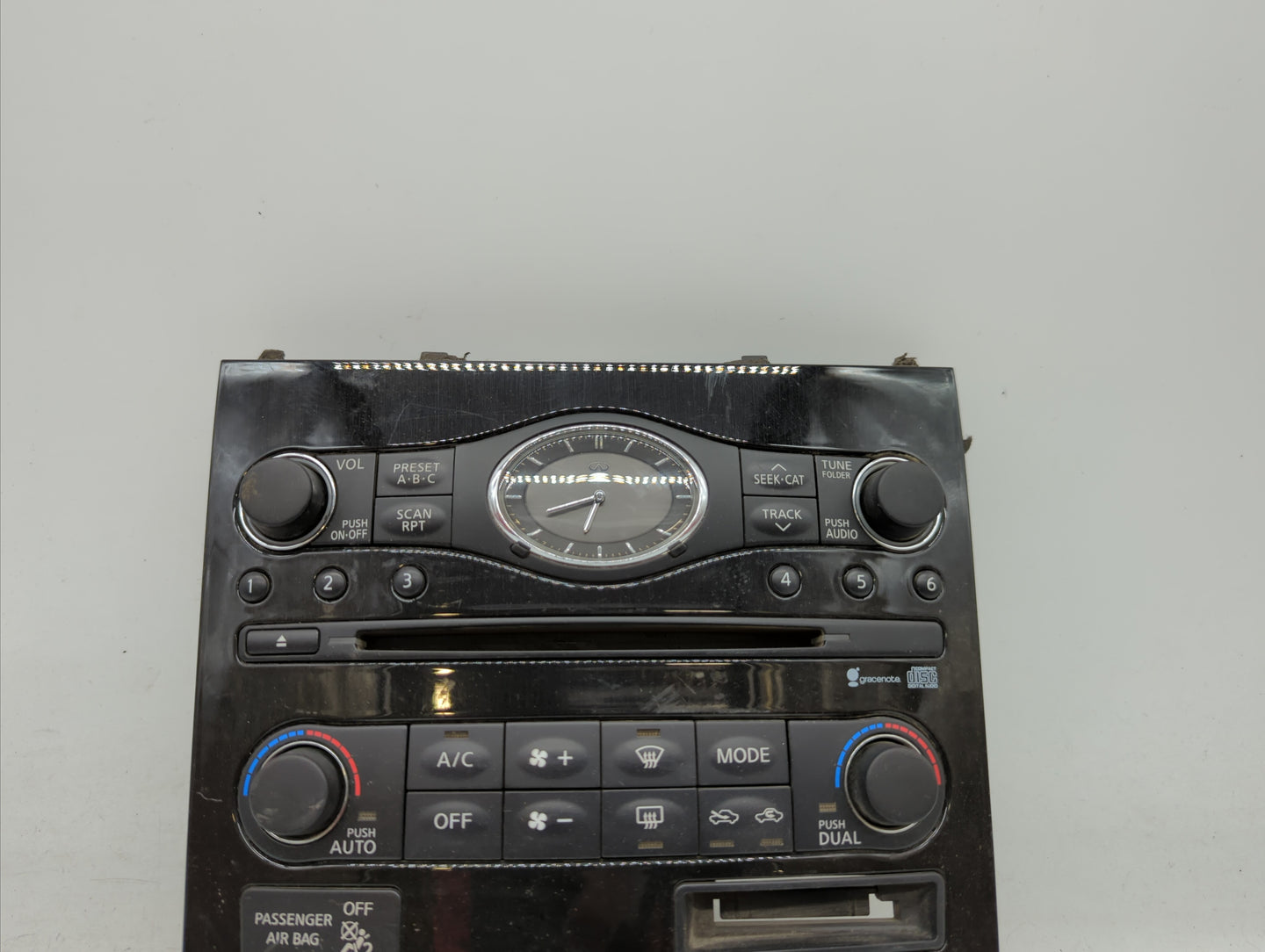 2011-2013 Hyundai Equus Radio Control Panel - Oemusedautoparts1.com