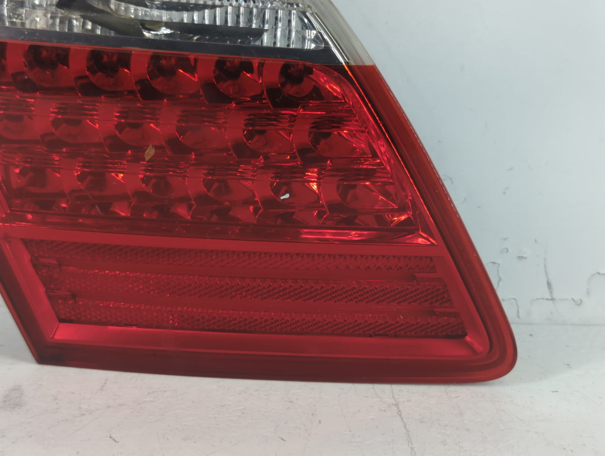 2009-2011 Hyundai Genesis Driver Left Side Deck Lid Mounted Tail Light 1083796 - Oemusedautoparts1.com