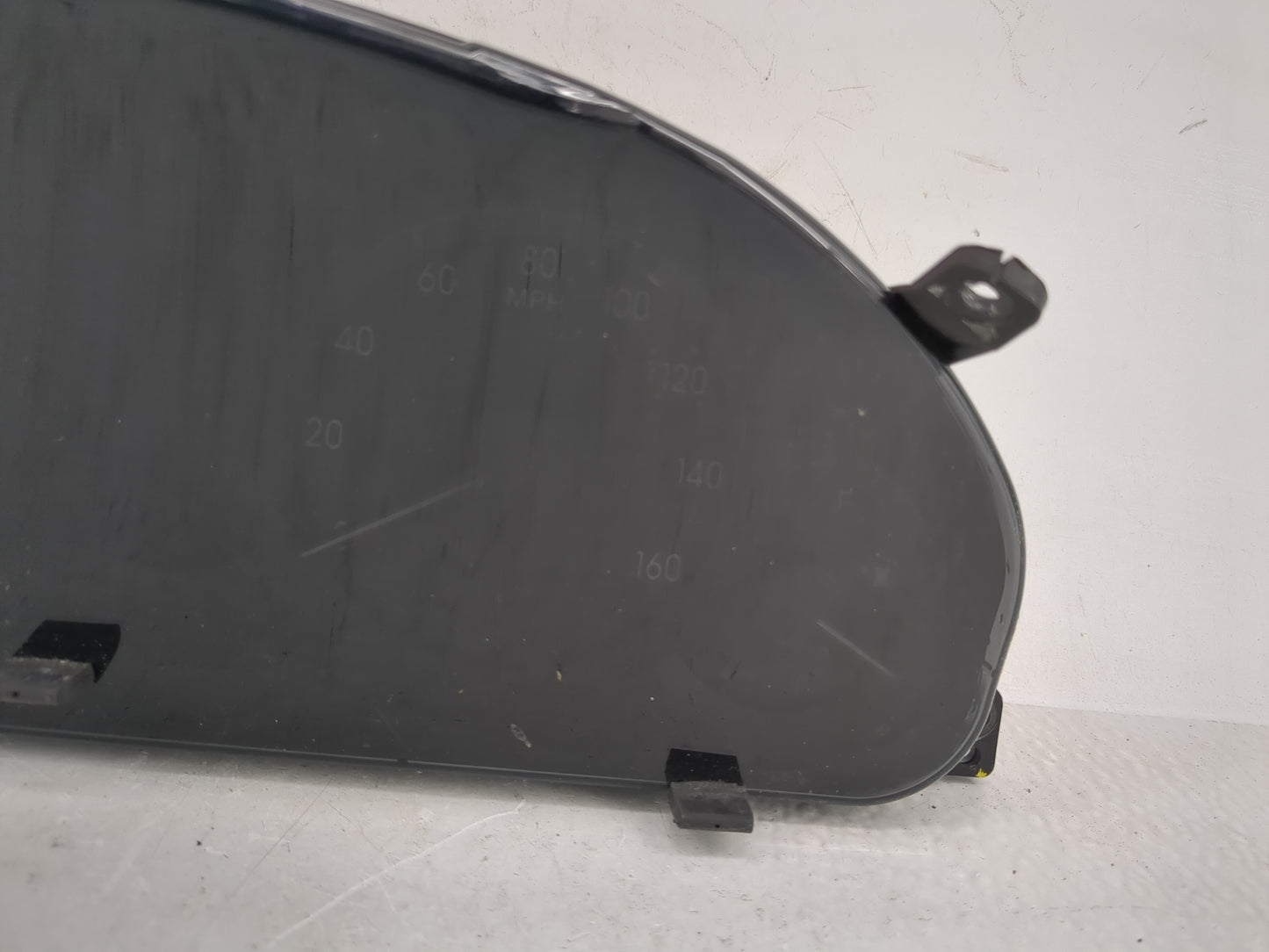 2009-2011 Hyundai Genesis Instrument Cluster Speedometer Gauges P/N:94011-3M001 Fits Fits 2009 2010 2011 OEM Used Auto Parts