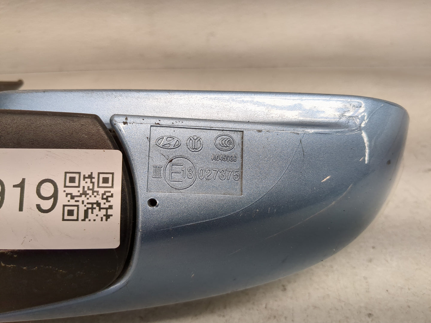2009-2016 Hyundai Genesis Passenger Side View Mirror - Right Door Mirror OEM Used - Oemusedautoparts1.com