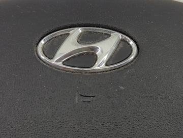 2009-2012 Hyundai Genesis Air Bag Driver Left Steering Wheel Mounted Fits Fits 2009 2010 2011 2012 OEM Used Auto Parts
