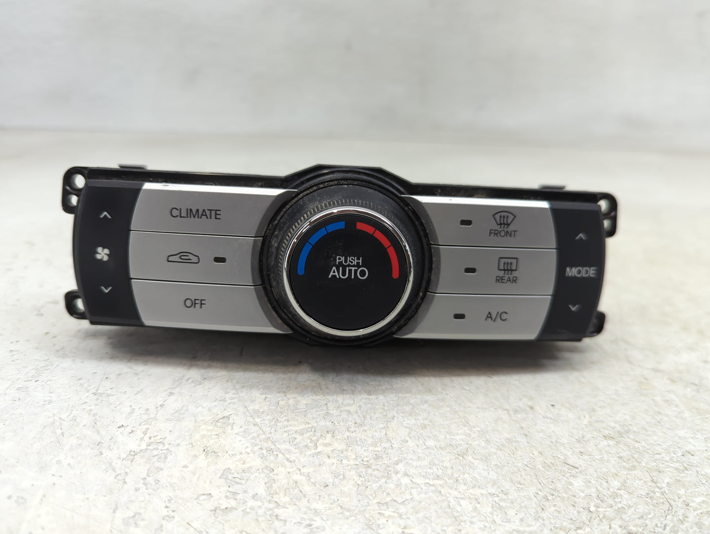 2009-2012 Hyundai Genesis Climate Control Module Temperature AC/Heater Replacement P/N:97250-2M560 Fits Fits 2009 2010 2011 