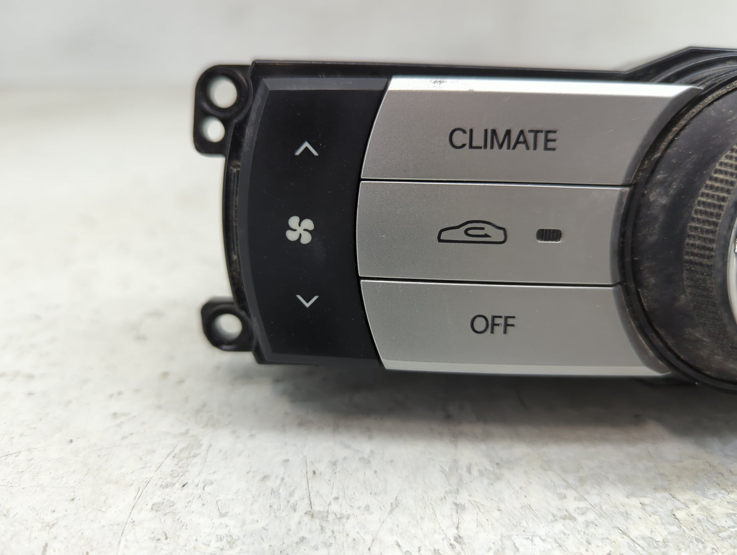 2009-2012 Hyundai Genesis Climate Control Module Temperature AC/Heater Replacement P/N:97250-2M560 Fits Fits 2009 2010 2011 