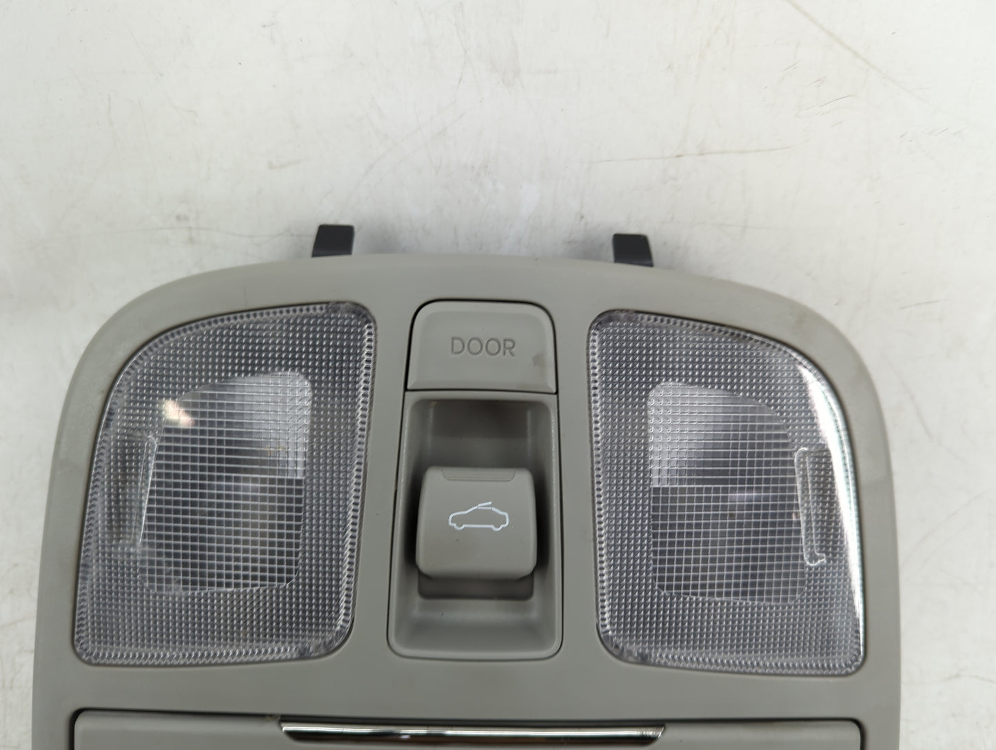 2010 Hyundai Genesis Overhead Roof Console - Oemusedautoparts1.com