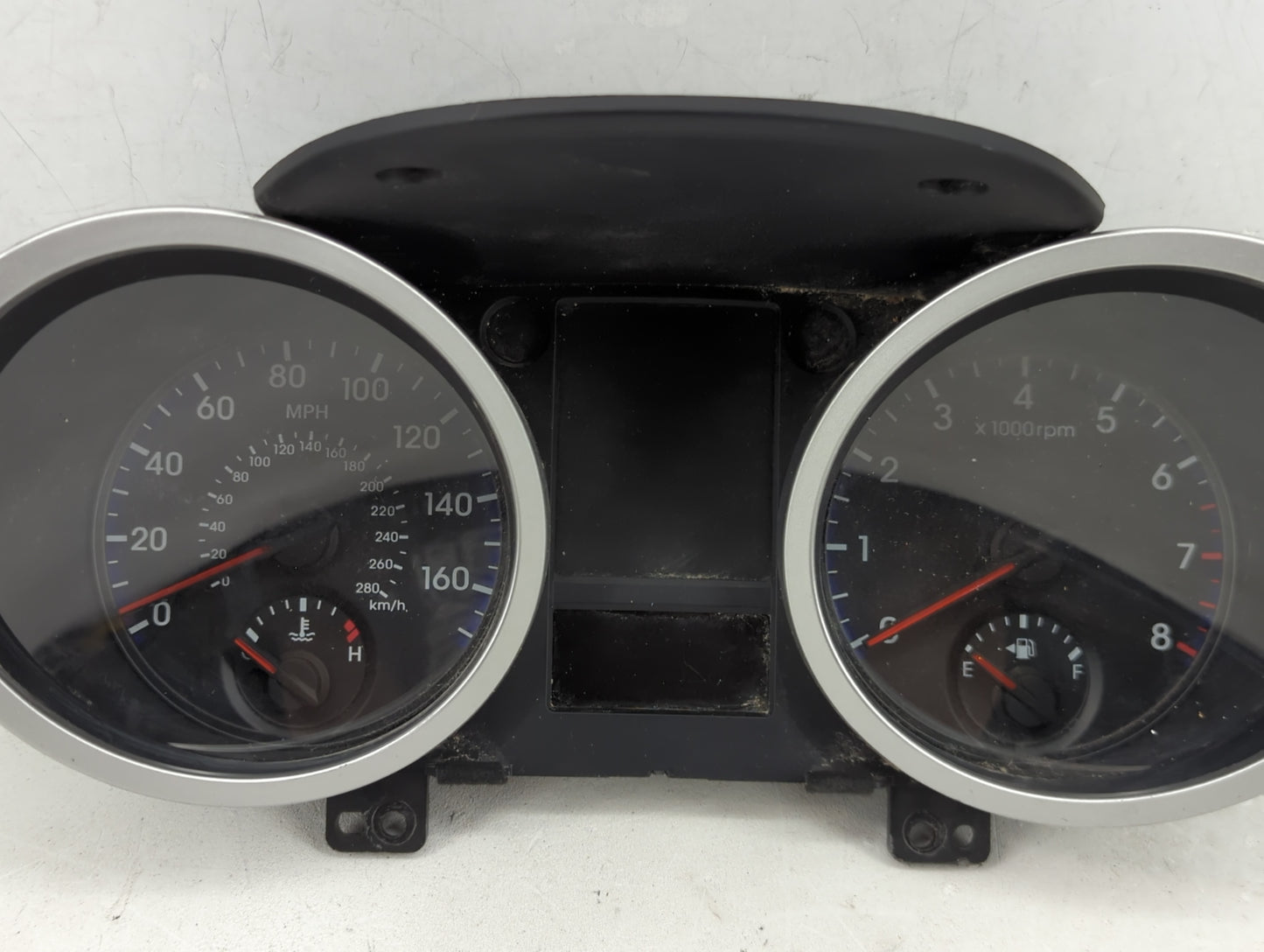 2009-2010 Hyundai Genesis Instrument Cluster Speedometer Gauges P/N:94001-2M310 Fits Fits 2009 2010 OEM Used Auto Parts - Oe