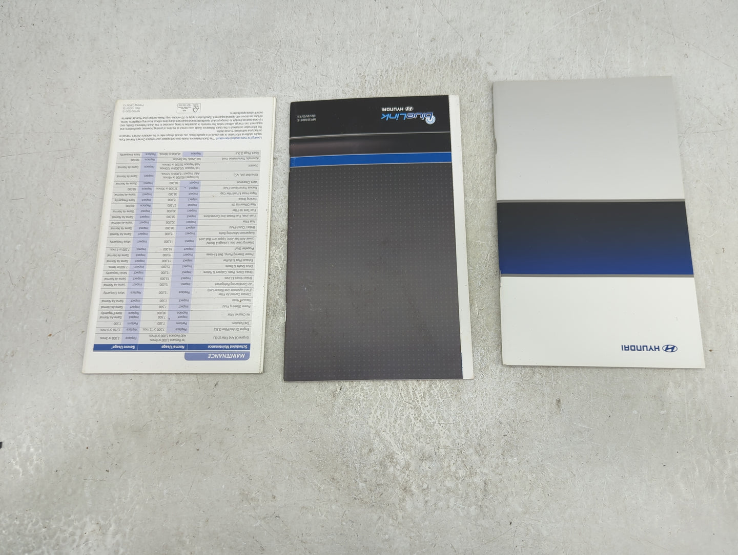 2010 Hyundai Genesis Owners Manual Book Guide P/N:2MENC07 OEM Used Auto Parts - Oemusedautoparts1.com