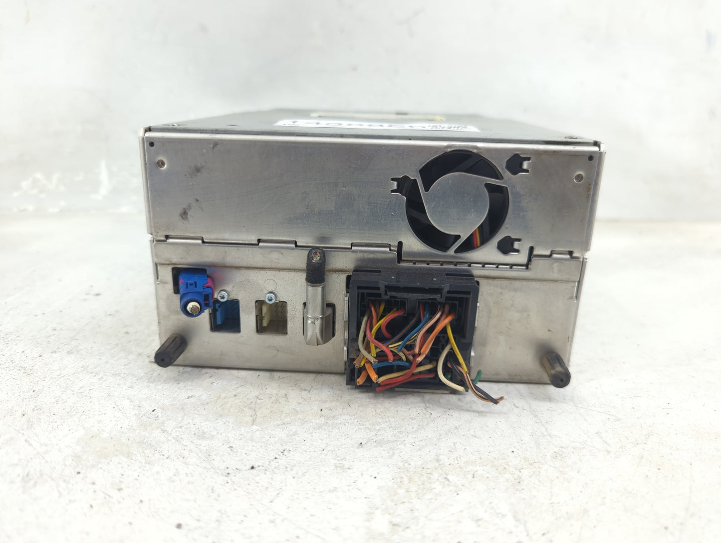 2010 Hyundai Genesis Radio AM FM Cd Player Receiver Replacement P/N:BE7639 96560-3M500, 1806726 Fits OEM Used Auto Parts - O