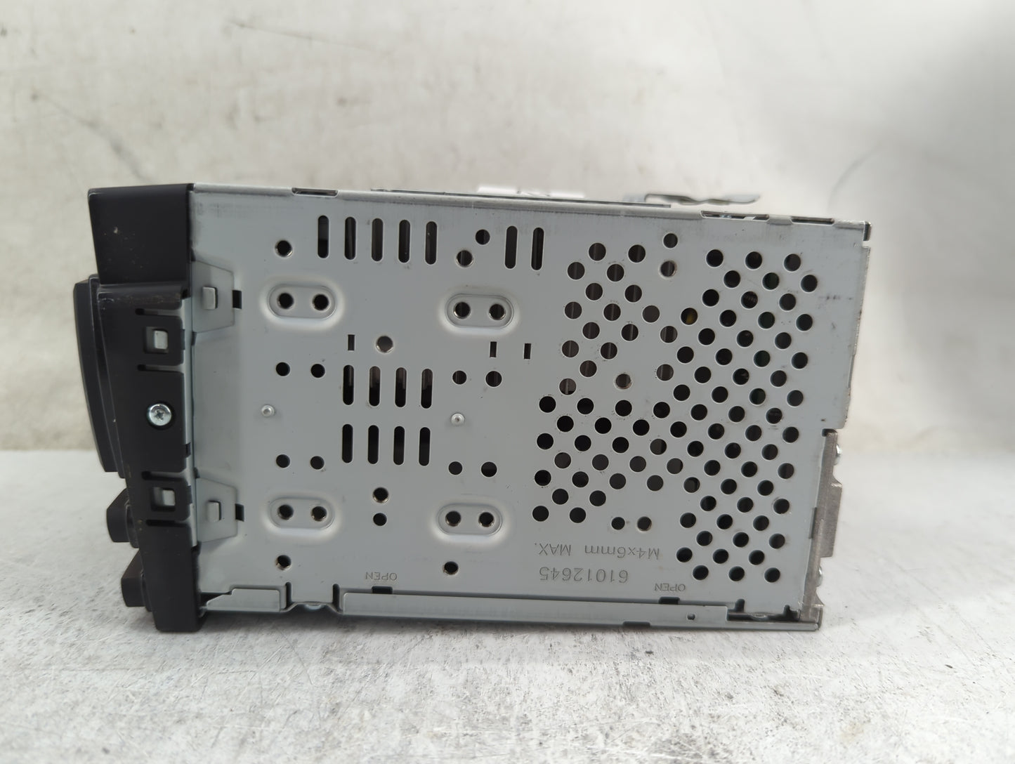 2009-2010 Hyundai Genesis Radio AM FM Cd Player Receiver Replacement P/N:96180-2M110AMS4 A200BKLBX Fits Fits 2009 2010 OEM U
