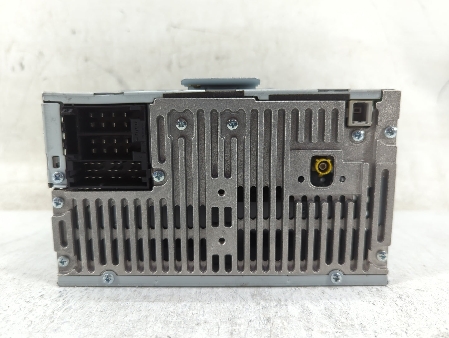 2009-2010 Hyundai Genesis Radio AM FM Cd Player Receiver Replacement P/N:96180-2M110AMS4 A200BKLBX Fits Fits 2009 2010 OEM U