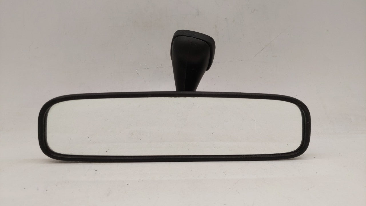 2009-2016 Hyundai Genesis Interior Rear View Mirror Replacement OEM P/N:022143 E4022143 Fits OEM Used Auto Parts - Oemusedau