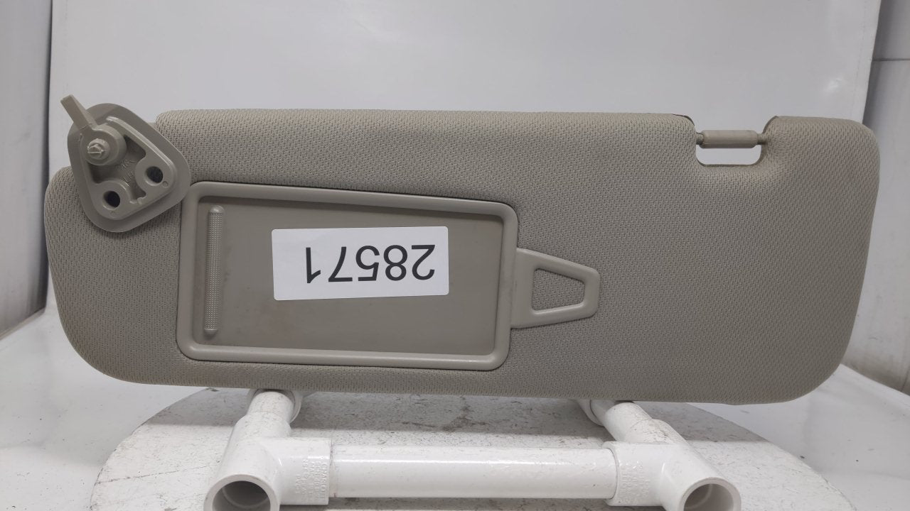 2010 Hyundai Genesis Sun Visor Shade Replacement Driver Left Mirror Fits OEM Used Auto Parts - Oemusedautoparts1.com