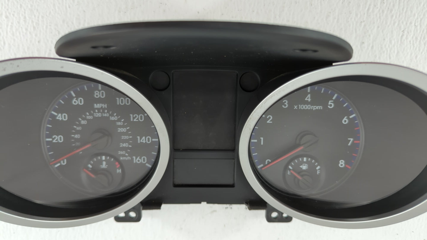 2009-2010 Hyundai Genesis Instrument Cluster Speedometer Gauges P/N:94001-2M190 Fits Fits 2009 2010 OEM Used Auto Parts - Oe