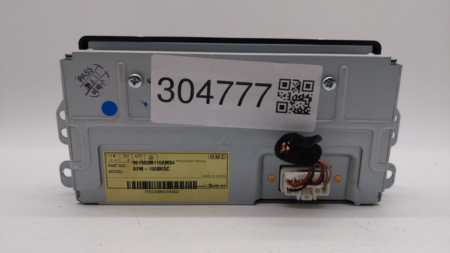2010 Hyundai Genesis Radio AM FM Cd Player Receiver Replacement P/N:964302M110AMS4 Fits OEM Used Auto Parts - Oemusedautopar