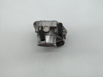 2009-2014 Hyundai Genesis Throttle Body P/N:35100-2C300 Fits Fits 2009 2010 2011 2012 2013 2014 OEM Used Auto Parts