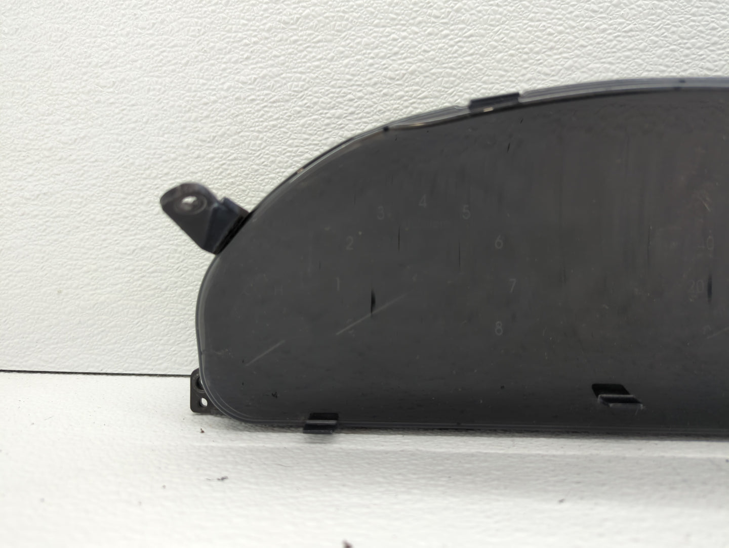 2009-2011 Hyundai Genesis Instrument Cluster Speedometer Gauges P/N:94011-3M141 Fits Fits 2009 2010 2011 OEM Used Auto Parts
