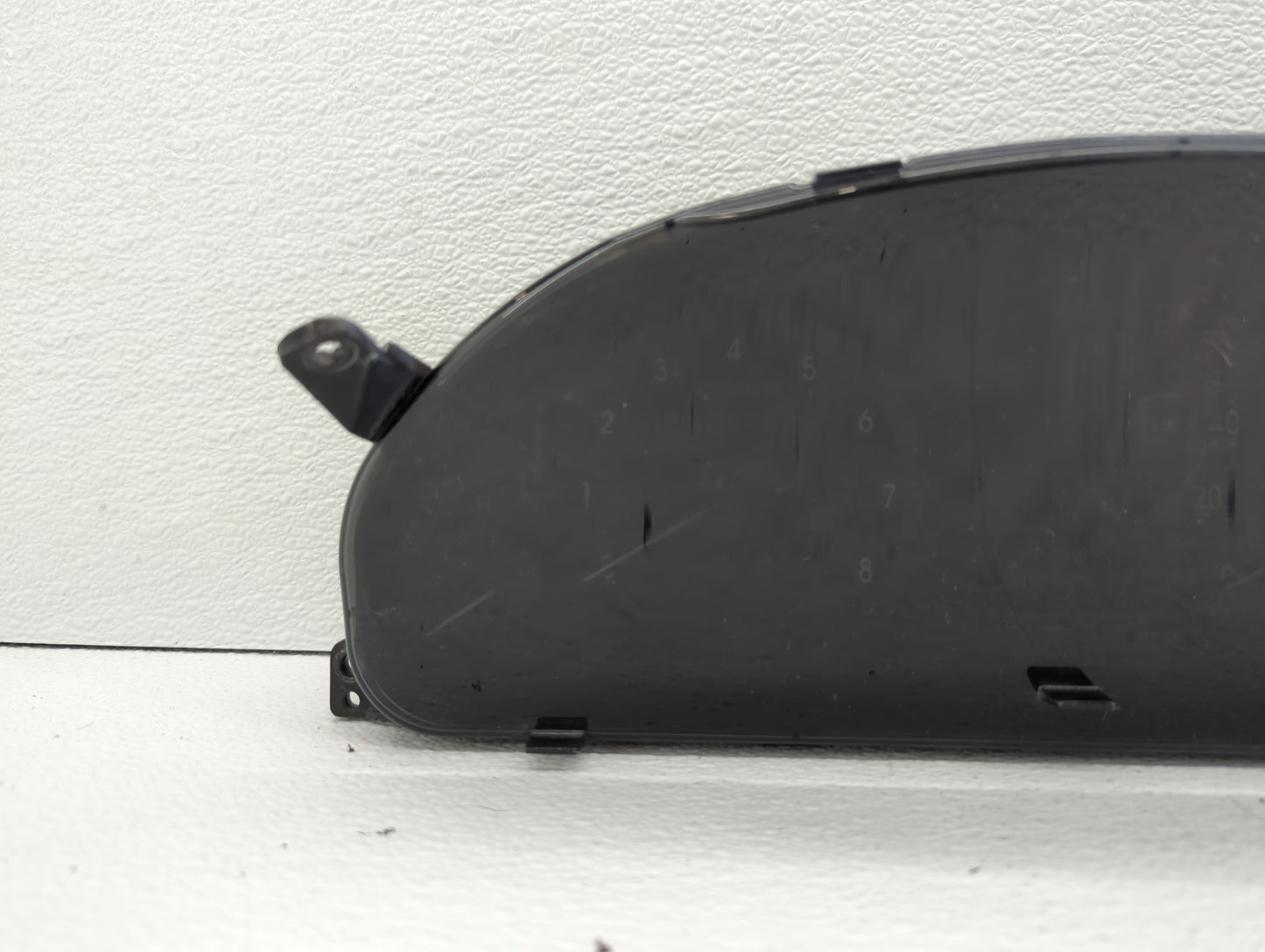 2009-2011 Hyundai Genesis Instrument Cluster Speedometer Gauges P/N:94011-3M141 Fits Fits 2009 2010 2011 OEM Used Auto Parts