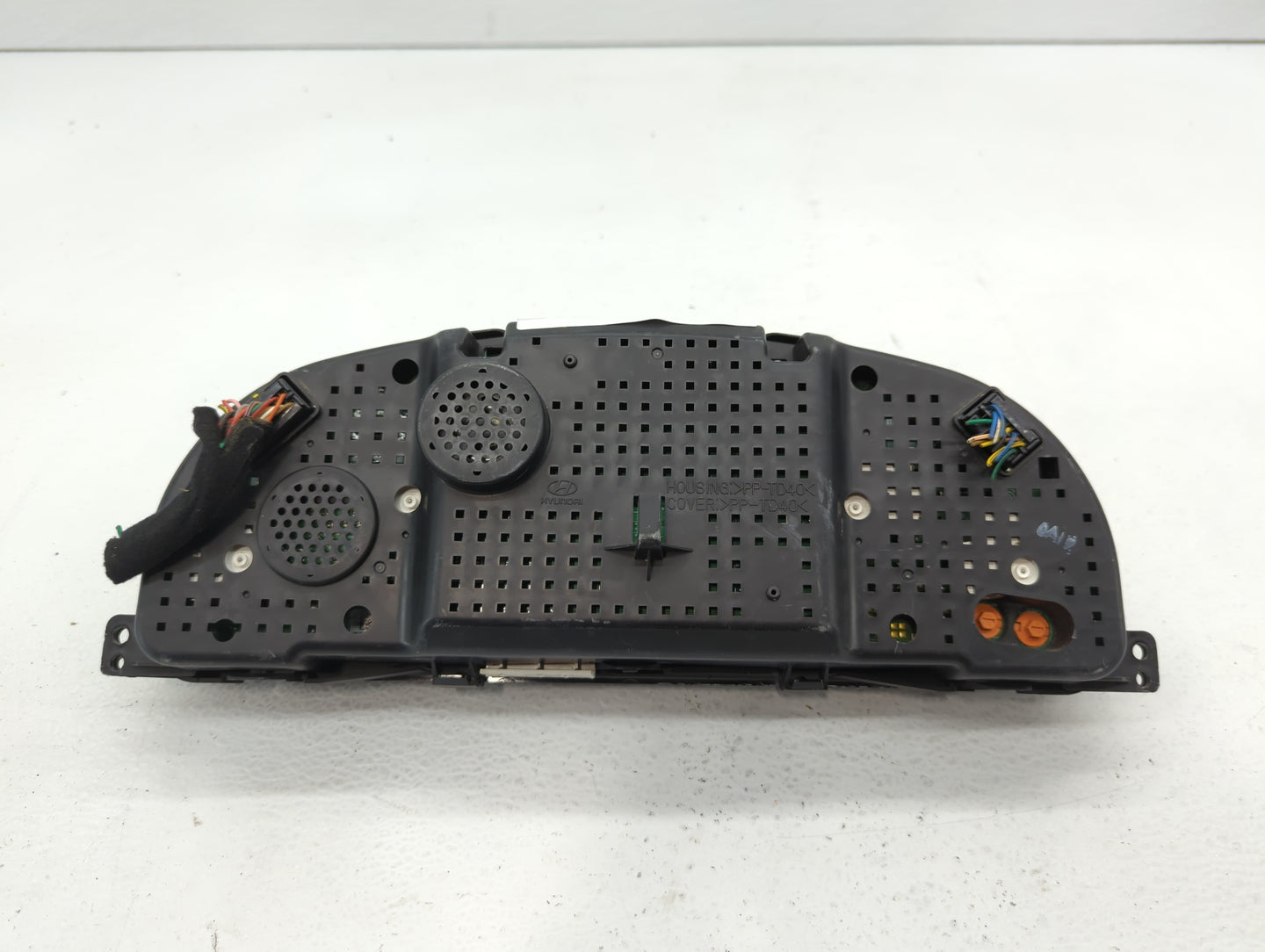 2009-2011 Hyundai Genesis Instrument Cluster Speedometer Gauges P/N:94011-3M141 Fits Fits 2009 2010 2011 OEM Used Auto Parts